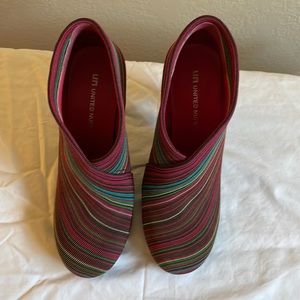 Fun multi color Heels.